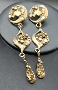 Gold tone drop earrings