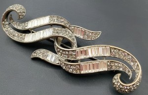Rhinestone fur clips duette