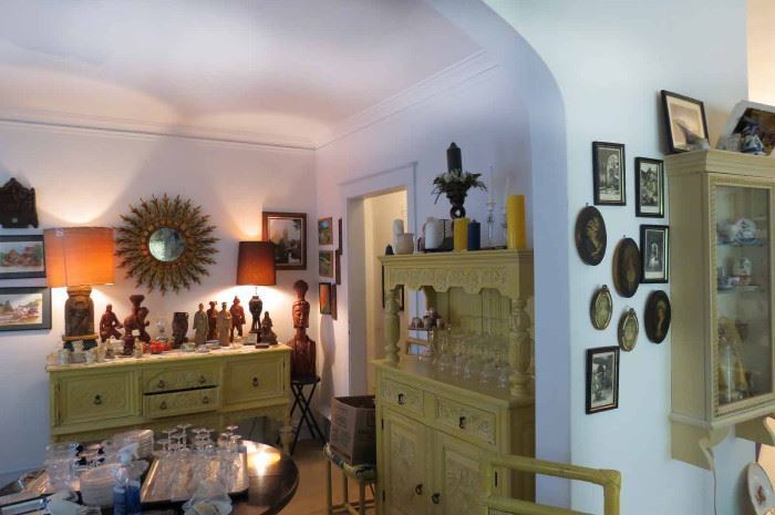 Mid-century bedroom furnishings in the time-warp bungalow